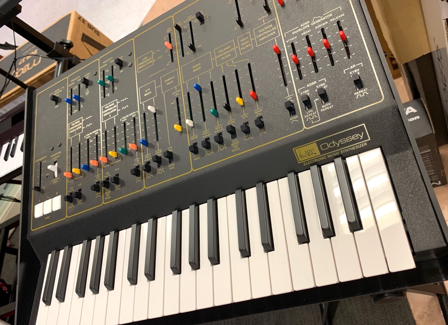 とんがってるアナログシンセ #今週の逸品 | イシバシ楽器スタッフブログ