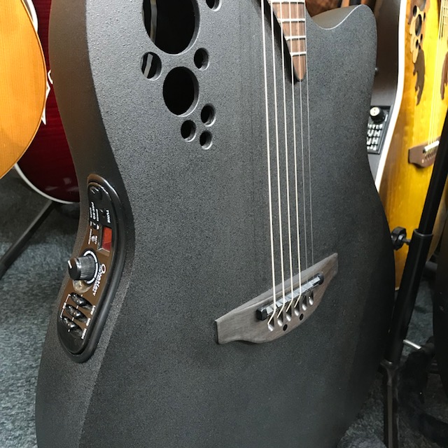 360度黒！OvationElite TX 1868TX-5美品で入荷！ | イシバシ楽器