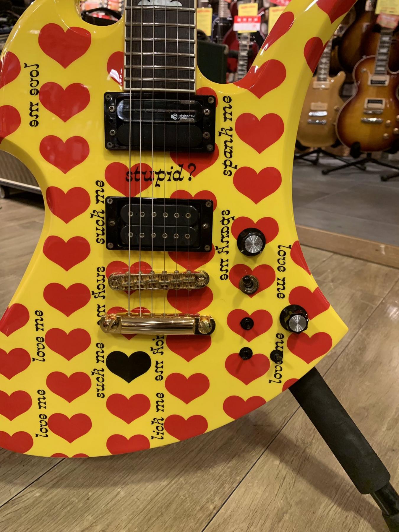 赤い髪のエイリアン | イシバシ楽器スタッフブログ