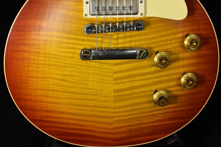 ハードエイジド ギブソンレスポールスタンダードレプリカ/ フレイム