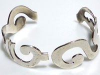 修理リペア＆カスタム073-B'z稲葉浩志・手首タトゥーシルバーバングル