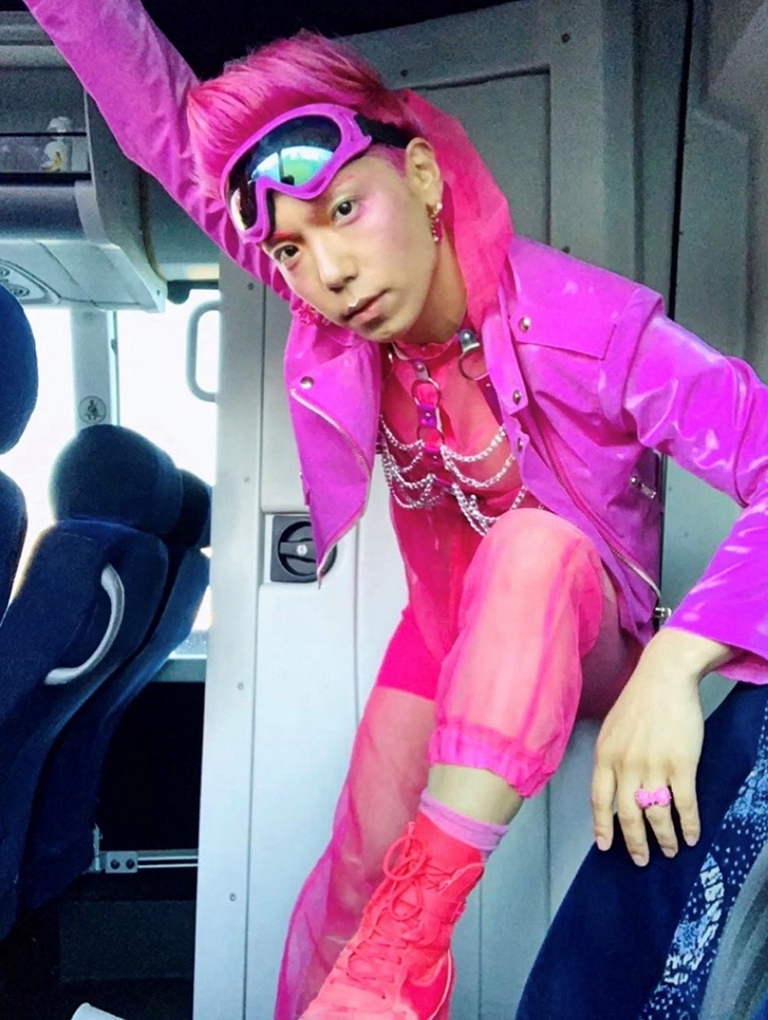 Lady Gaga『Stupid Love』ミュージックビデオに出演！ダンサー・IGとは