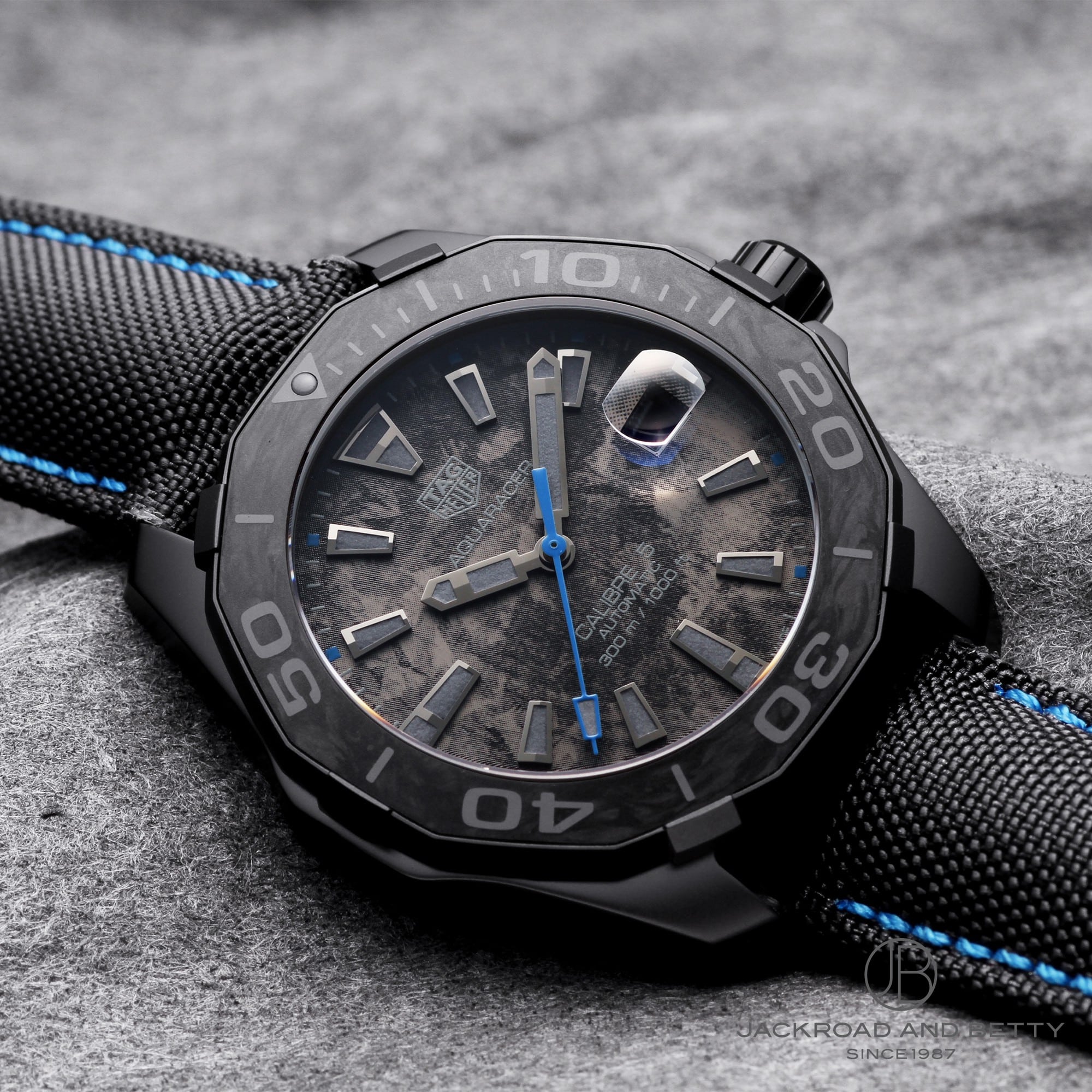 アクアレーサー キャリバー5 カーボン・コレクション[WBD218C.FC6447