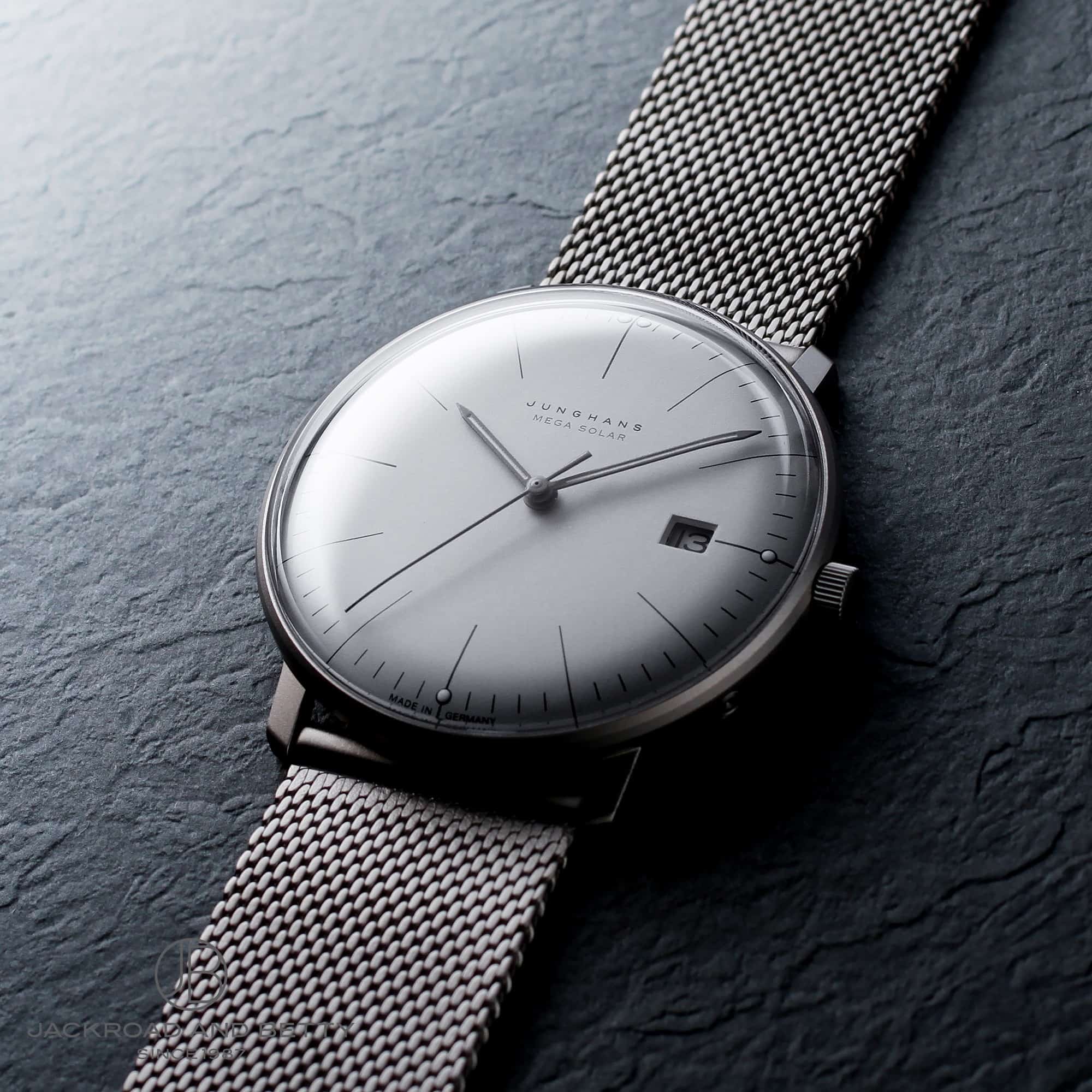 マックス・ビル メガソーラー[059/2022.48] Max Bill Mega Solar