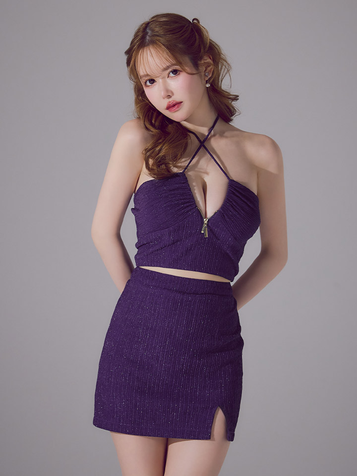 即日発送】【送料無料！】ラメホルターネックスリットタイトミニドレス