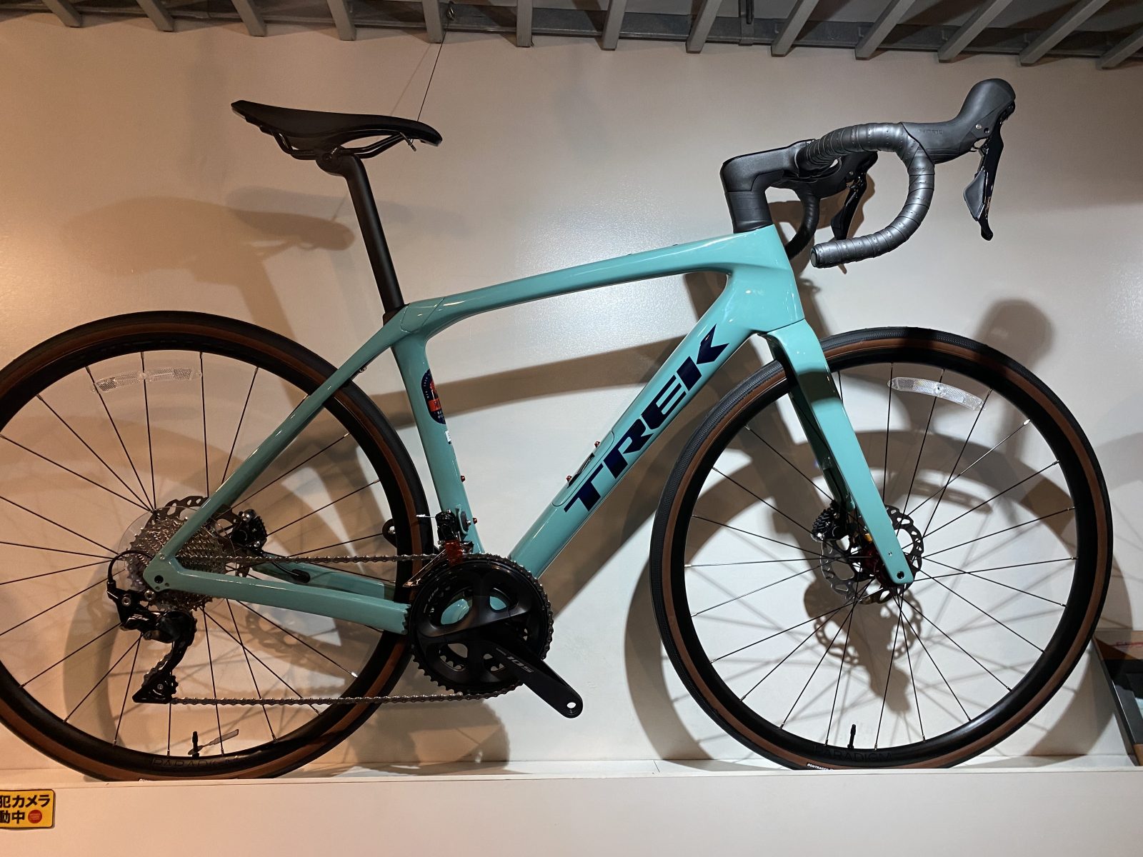 新型ドマーネの希少カラー展示中♪TREK・Domane SL 5 Gen 4！ | 札幌