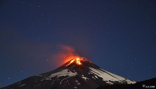 チリ…：The Volcano 世界の火山（2010～2021年） 写真特集