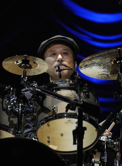 17年…：イエロー・マジック・オーケストラ（YMO）の高橋幸宏さん