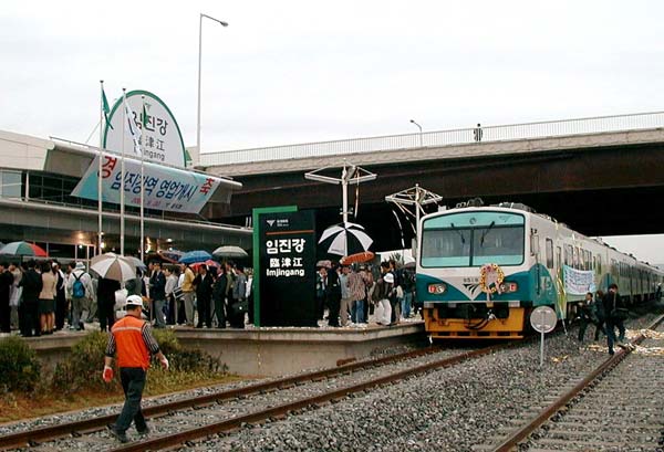 韓国と朝鮮民主主義人民共和国（北朝鮮）をつなぐ鉄道…：北朝鮮の鉄道