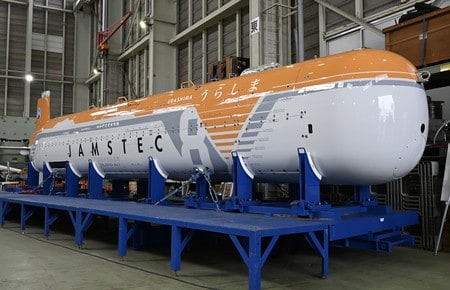 深海巡航探査機を公開 最深8000メートルまで潜水―海洋機構・神奈川