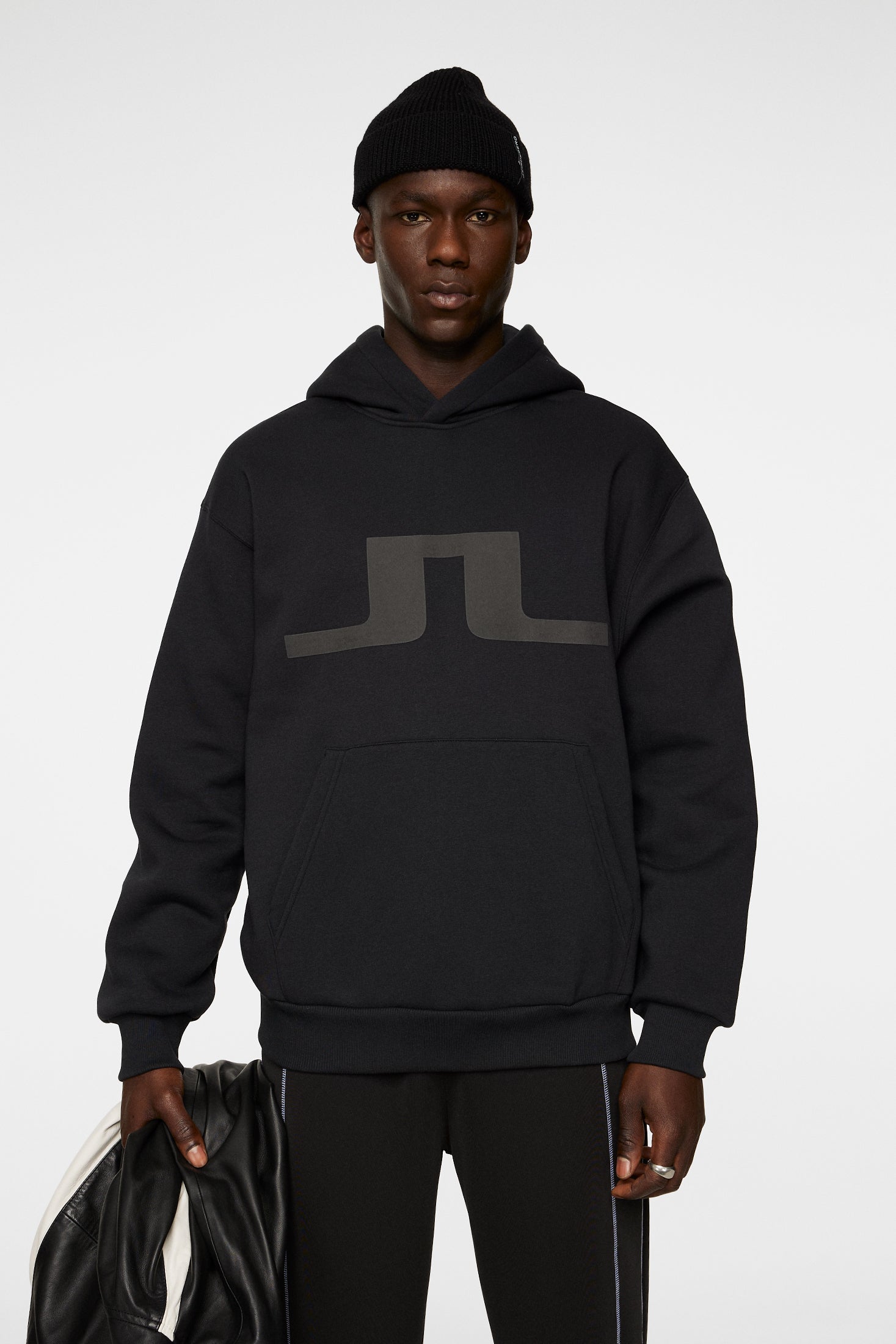 Karson Graphic Hoodie / Black – J.Lindeberg