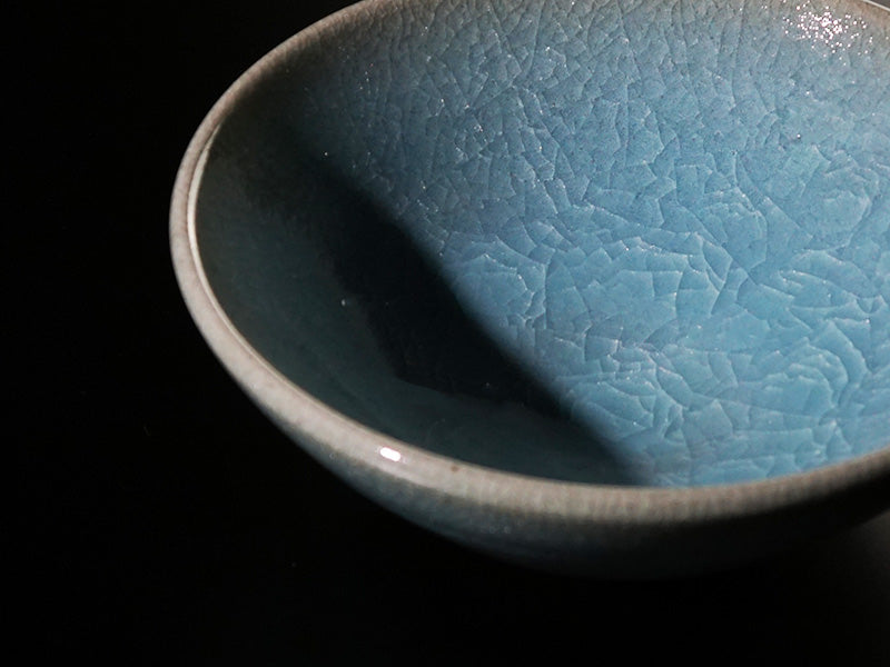 有田焼】抹茶茶碗『亀甲青瓷茶盌』初代真右衛門作 - JTOPIA