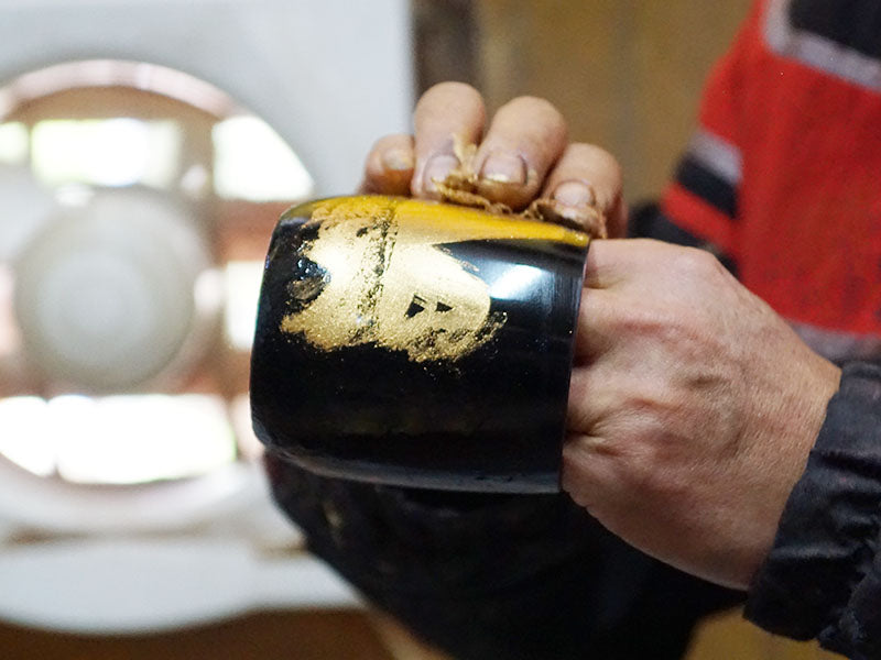 漆磨カップ】湯呑 福達磨「白檀」