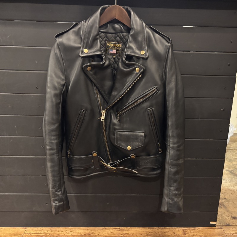 VANSON（バンソン）のバックドロップ別注、レザージャケット、9TJV