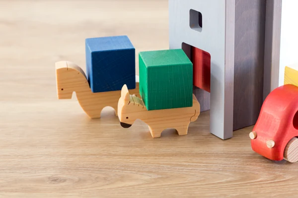 Tuminy(ツミニー） こまむぐ｜木のおもちゃ おもちゃの森sapporo