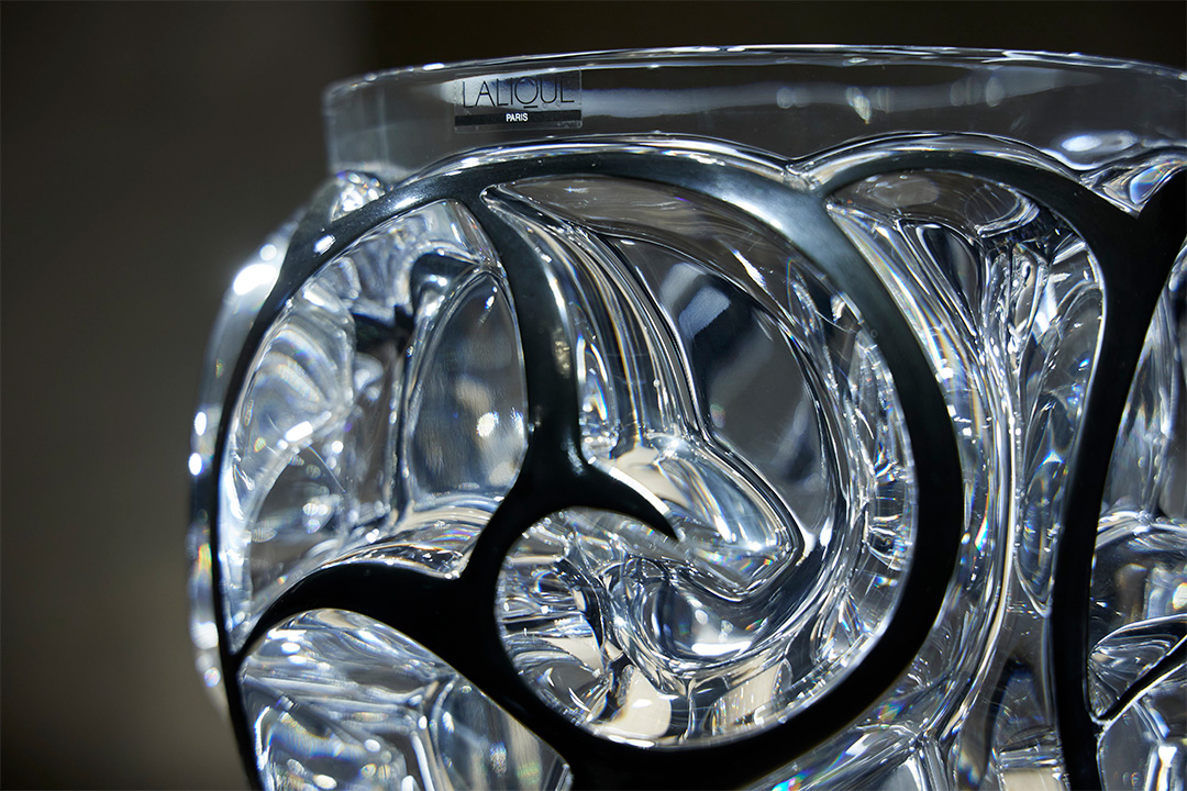 ガラスの魔術師が生み出すアートで 日常にすてきな魔法を