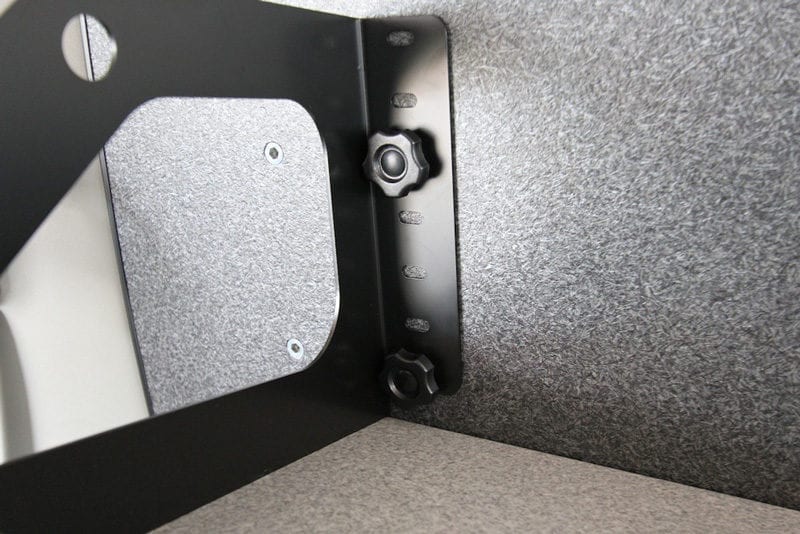 これぞ究極のウィンドウパネル活用ーESヘルメットトレー - オグショー