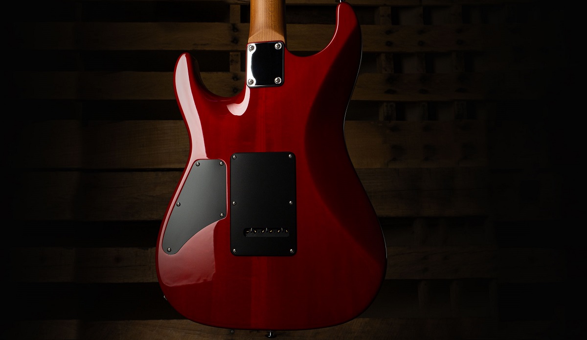 Suhr Custom | Okada-International