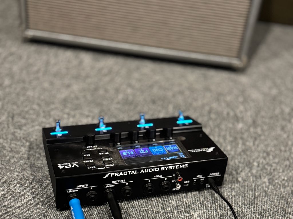 Fractal Audio System VP4 -