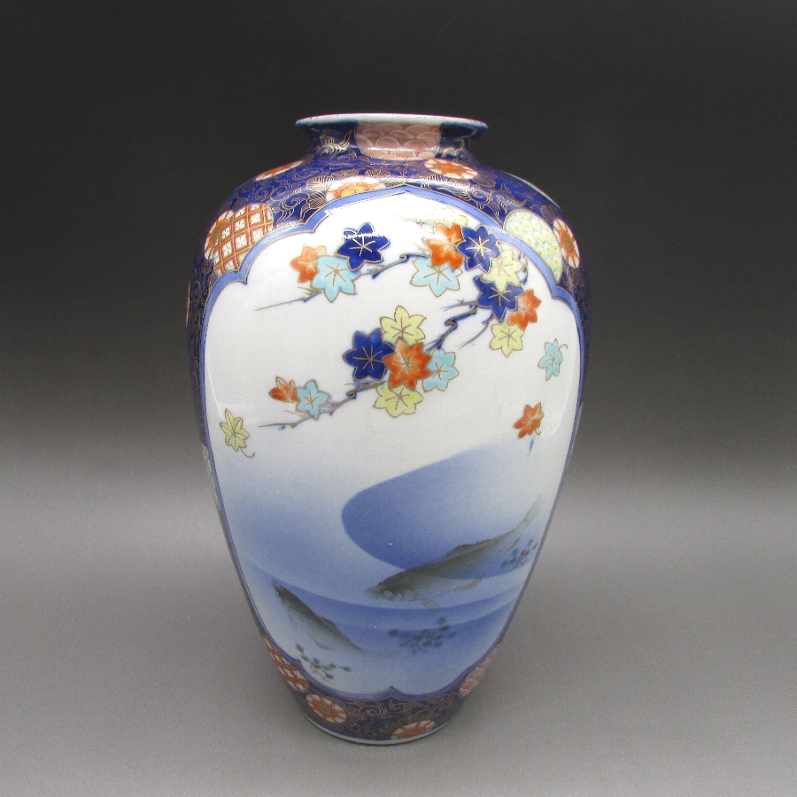 有田焼 深川製磁 花魚文花瓶一対 - 敬誠アート [ 公式 ]