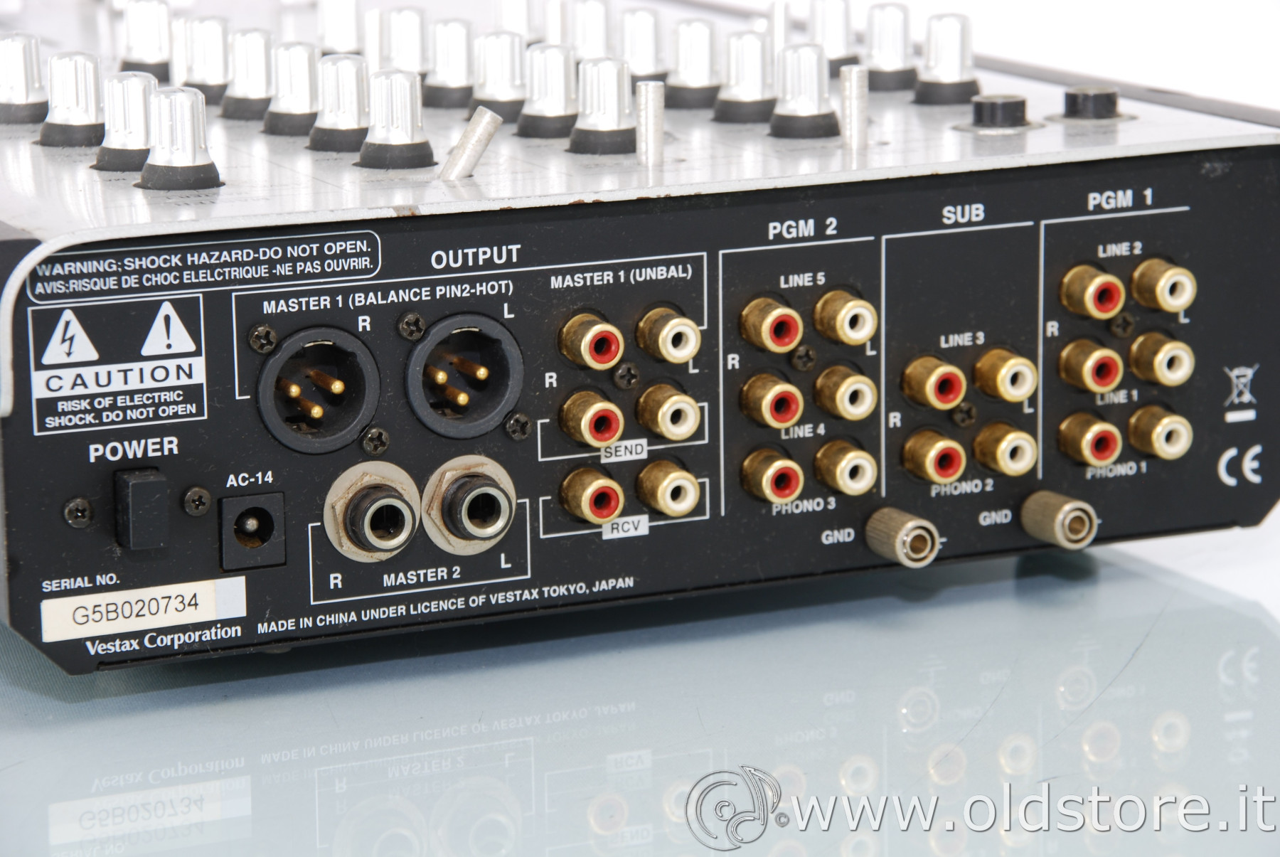 vestax-vmc-185xl-mixer-