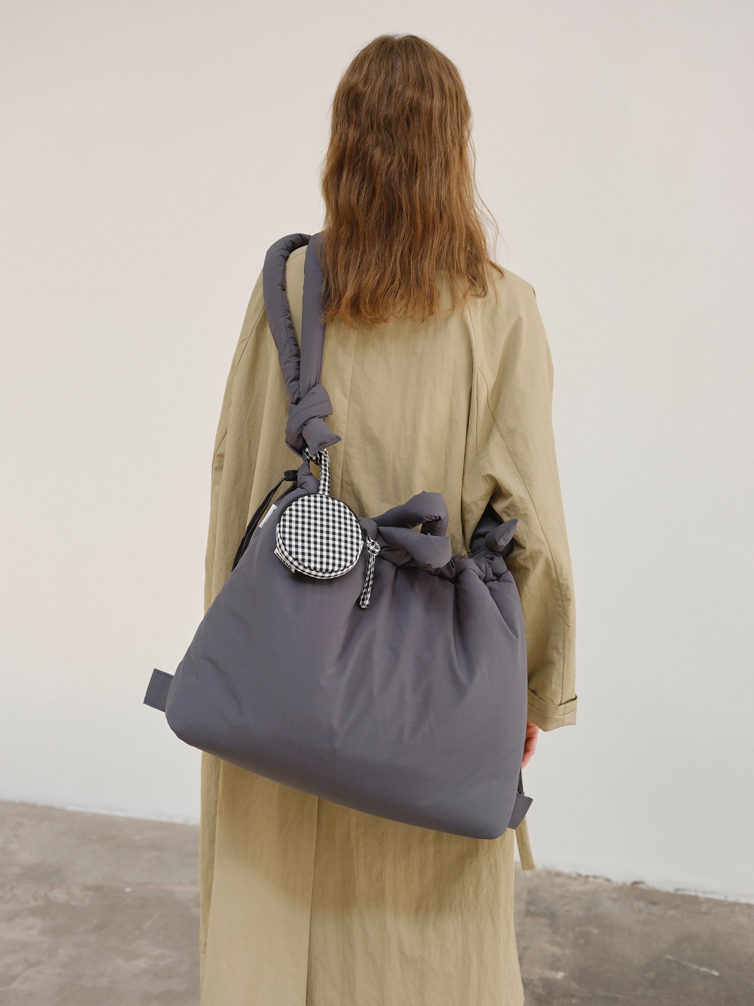 Large Ona Soft Bag – Ölend