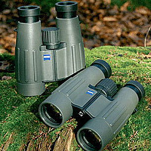 Zeiss Victory 7x42 T* FL Black Binoculars | Free Shipping over $49!