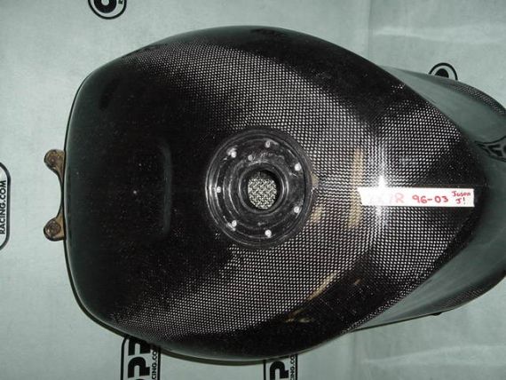 MacMoto Series - Fuel Tank for OEM Cap - ZX7R 1996-2003