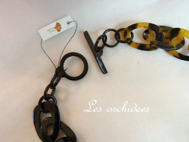 フランス パリよりの水牛の角＝バッファローホーン アクセサリー