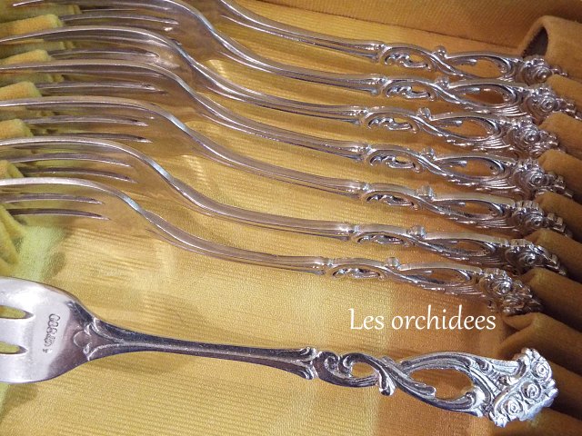 ドイツアンティーク 純銀 sv800 ケーキフォーク 薔薇 オルキデ 恵比寿