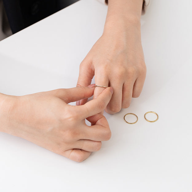 K18/Pt「タンザナイト バース ヌード」チェーンリング ー イエロー