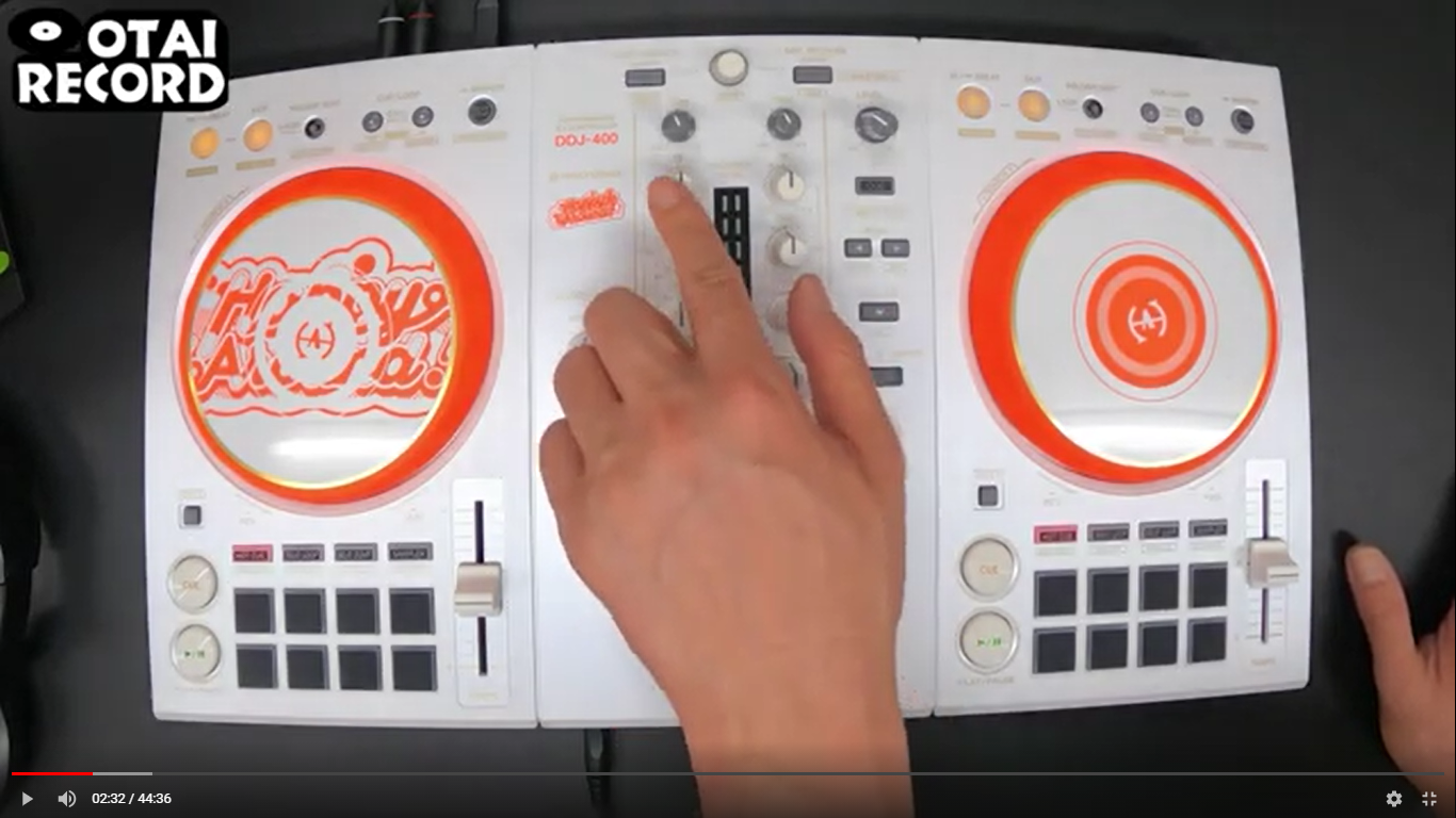 話題沸騰中のD4DJとPioneer DJがコラボした「DDJ400-HA」に付いてくる