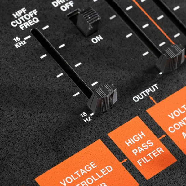 KORGの高品質シンセサイザーのモジュラーシンセ「ARP ODYSSEY-M Rev1