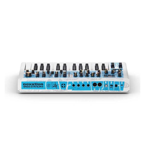 Bass Station II - novation Bass Station Swifty Edition