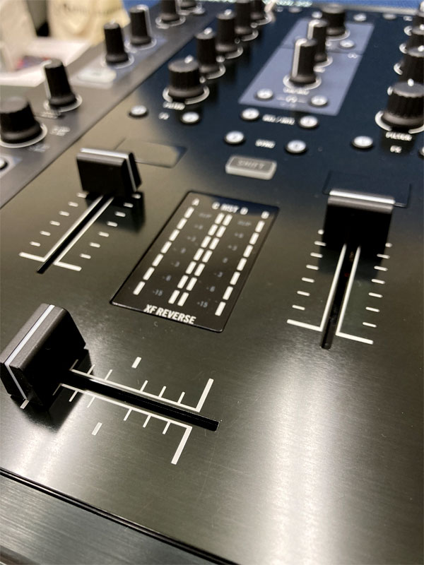 展示品処分／メーカー保証1年付き！】Native Instruments/DJミキサー