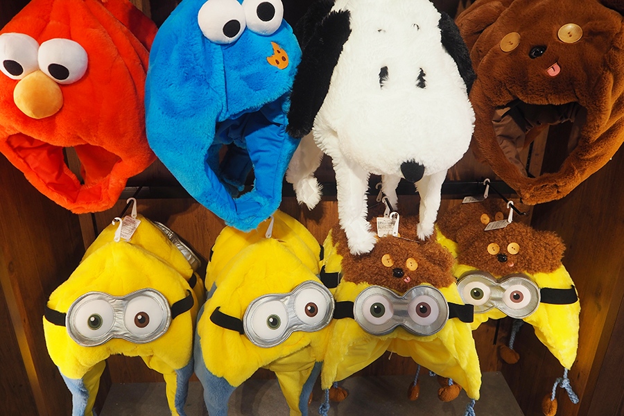 男子に人気、デカすぎるぬいぐるみ帽子 | Lmaga.jp