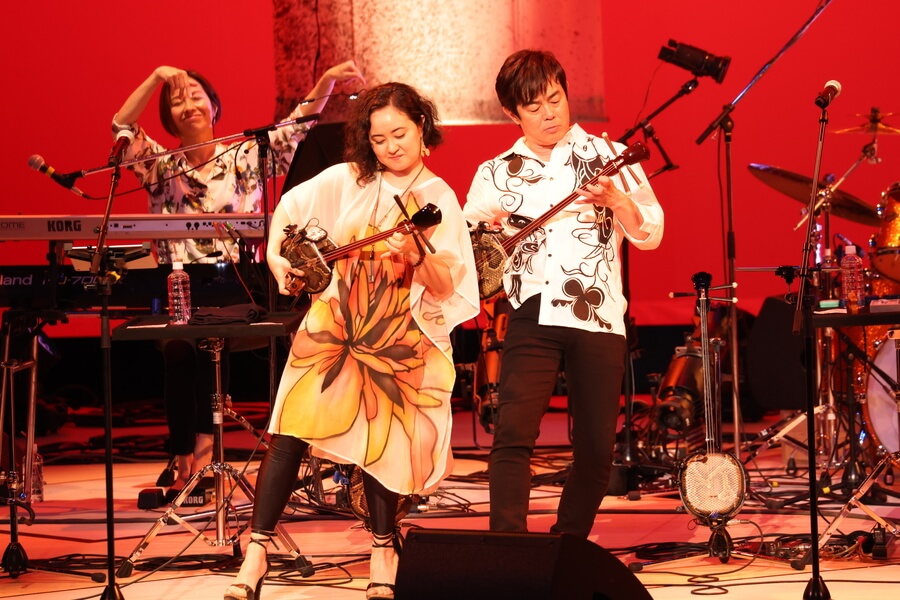 島唄30周年を振りかえり、宮沢和史「作曲した記憶がない」 | Lmaga.jp