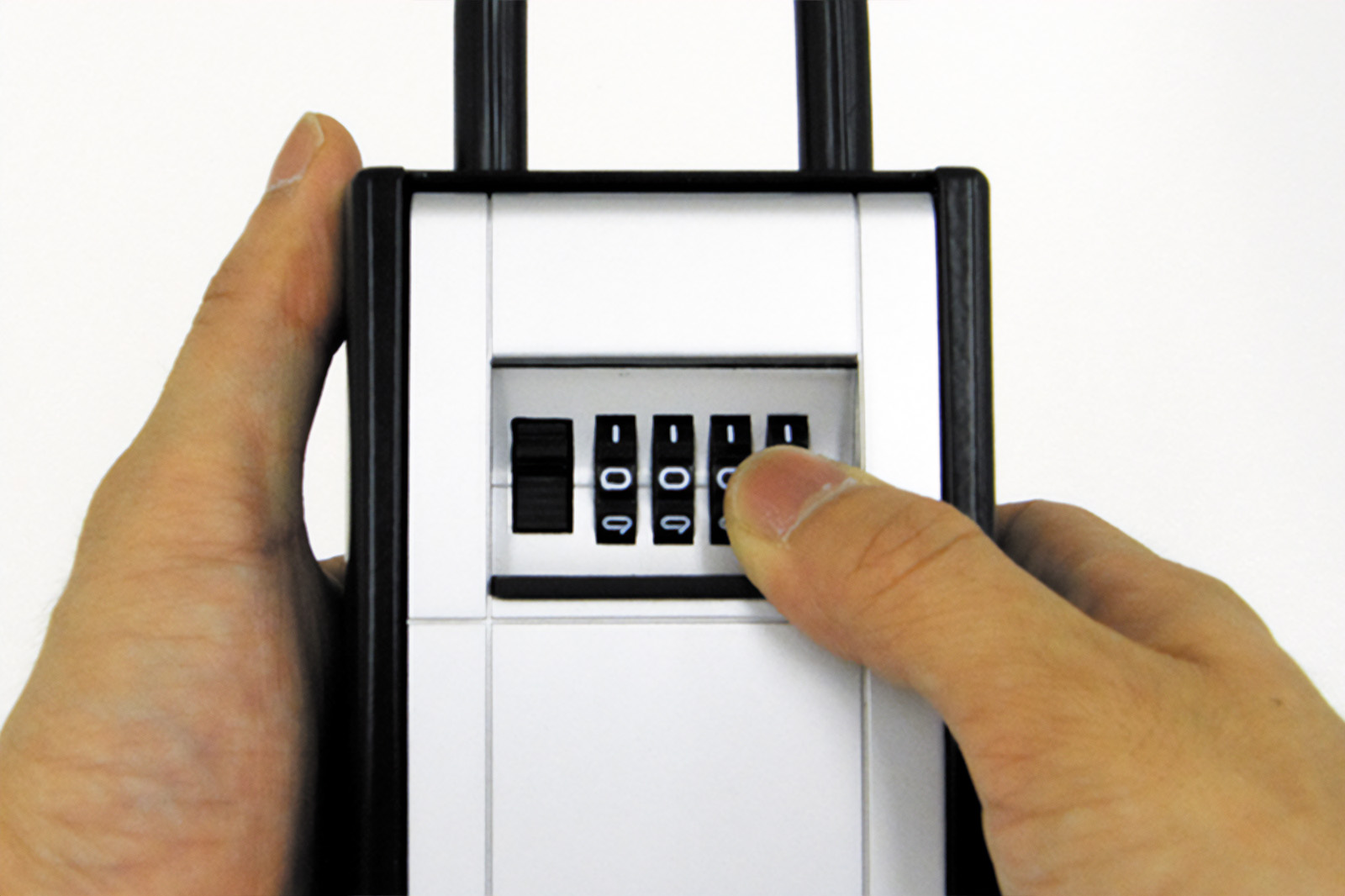 カードとカギの預かり箱 | DEFENSEシリーズ | 株式会社日本ロックサービス