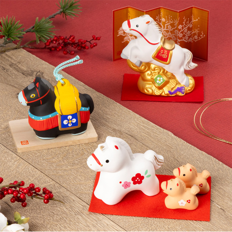 錦彩招福寿々午（恵駒土鈴） 黒【ロフト限定】: ホーム＆キッチン