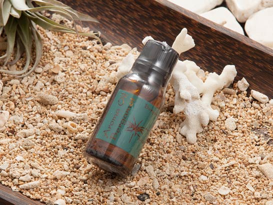 aroma-oil_s06_sm.jpg