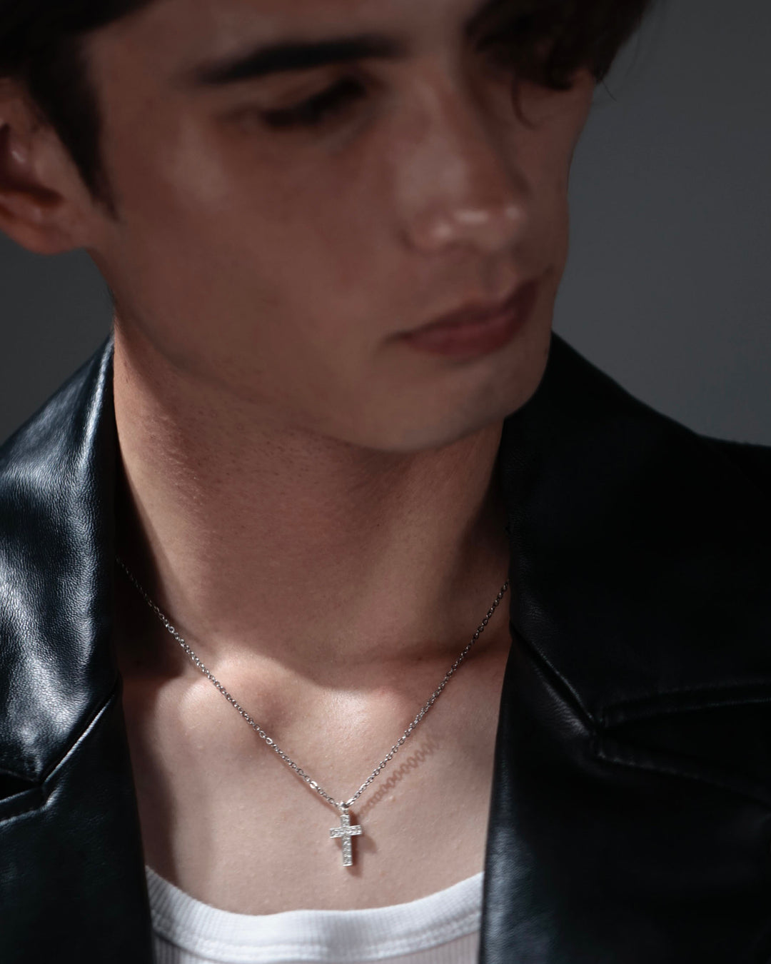 クロス(十字架) ネックレス／s925シルバー｜LOSEFORD 公式通販 – LOSE FORD