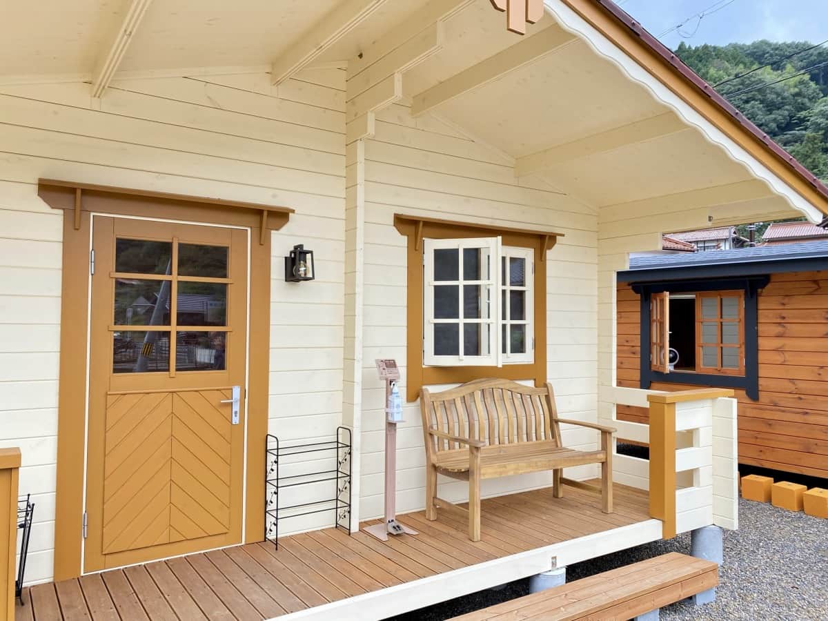 おもちゃ箱みたいなログハウス！『BIG BOX津和野 島根』のかわいすぎる