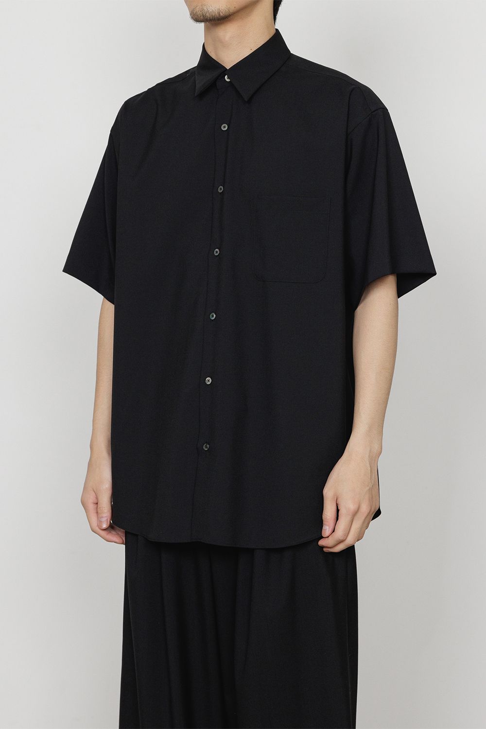 MARKAWARE - ORGANIC WOOL 2/80 TROPICAL COMFORT FIT S/S SHIRT