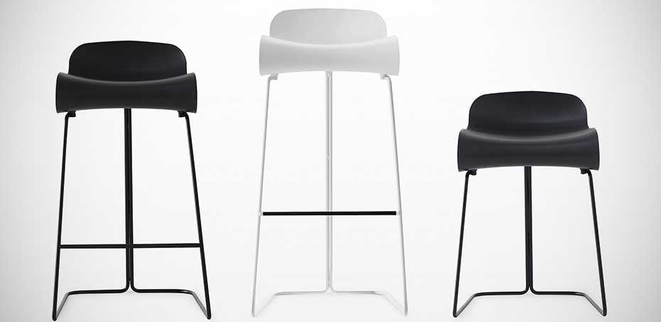 BCNデザインバースツール by Kristalia、デザイン Harry&Camila