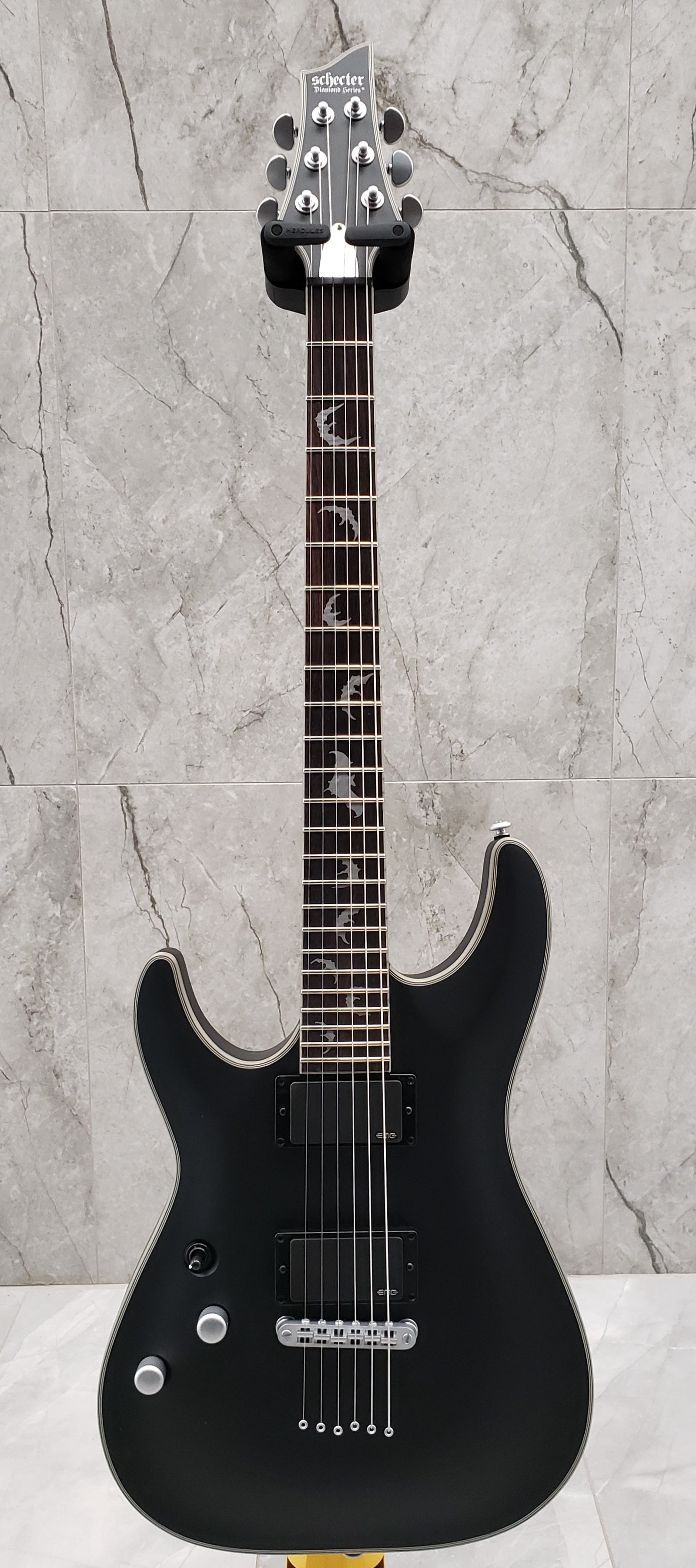 Schecter LEFT HANDED DAMIEN PLATINUM DAMIEN-PLAT-6-LH-SBK Satin