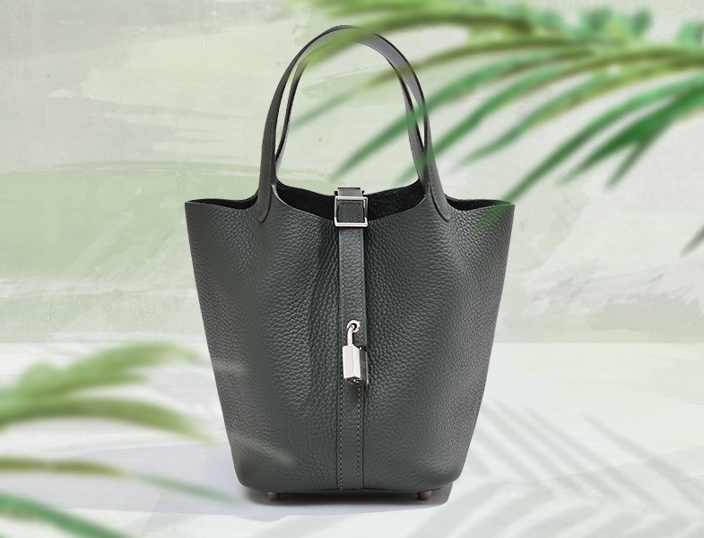 エルメス ピコタンロックエクラ18/PM ヴェールマングローブ