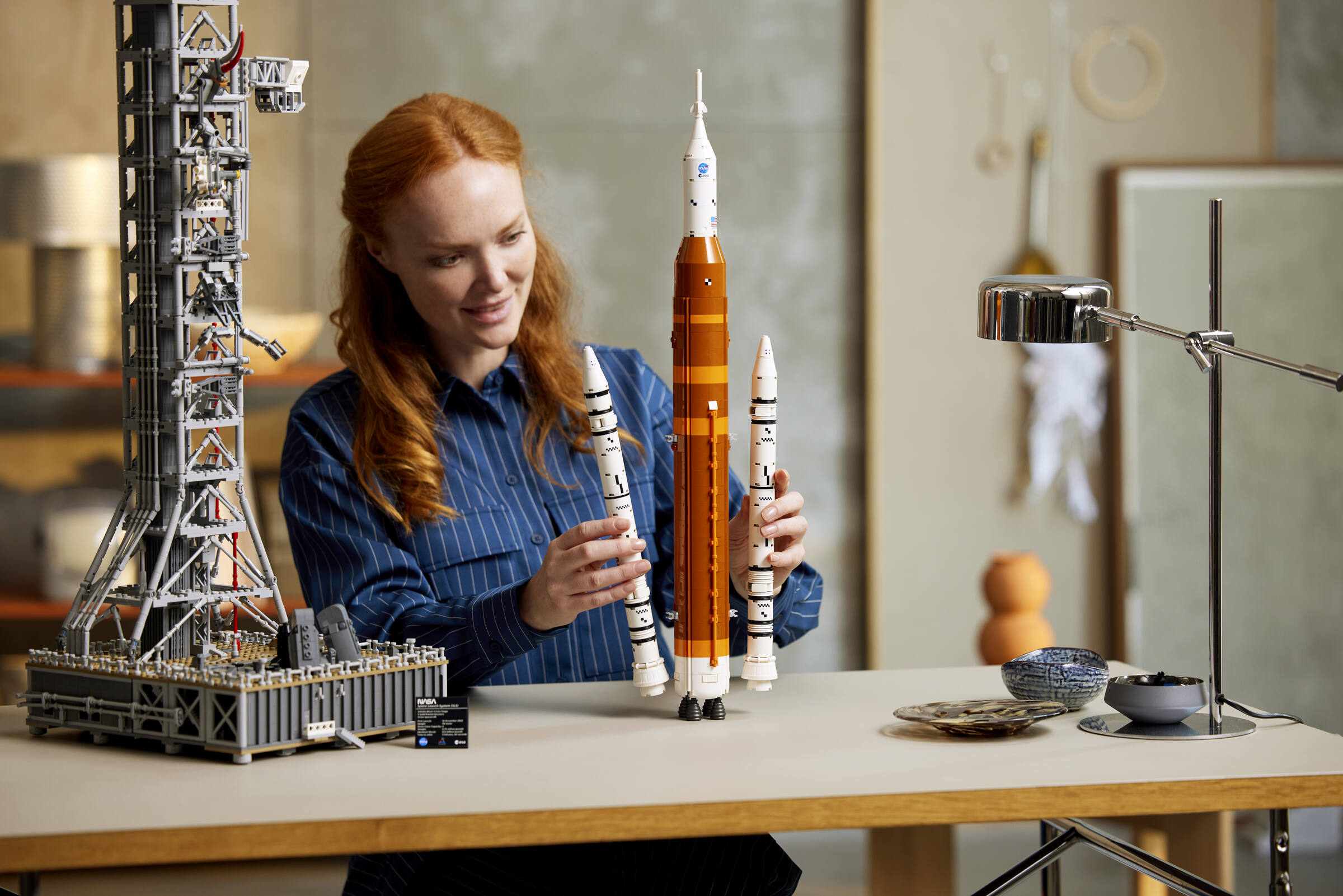 NASA Artemis Space Launch System 10341 | LEGO® Icons | Buy online