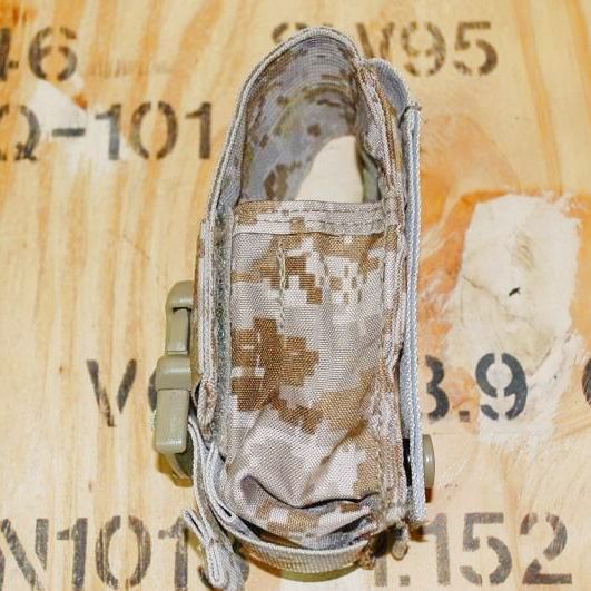 米軍実物 Eagle Smoke Grenade Pouch AOR1 Seal Devgru ポーチ