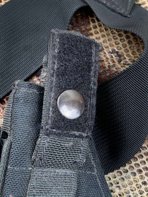 米軍実物 EAGLE ショルダーホルスター 右利き用 BER 92 金タグ ポーチ