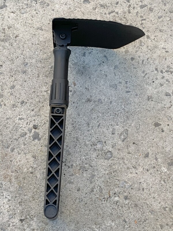 米軍実物 三つ折.スコップ(ケース付き)